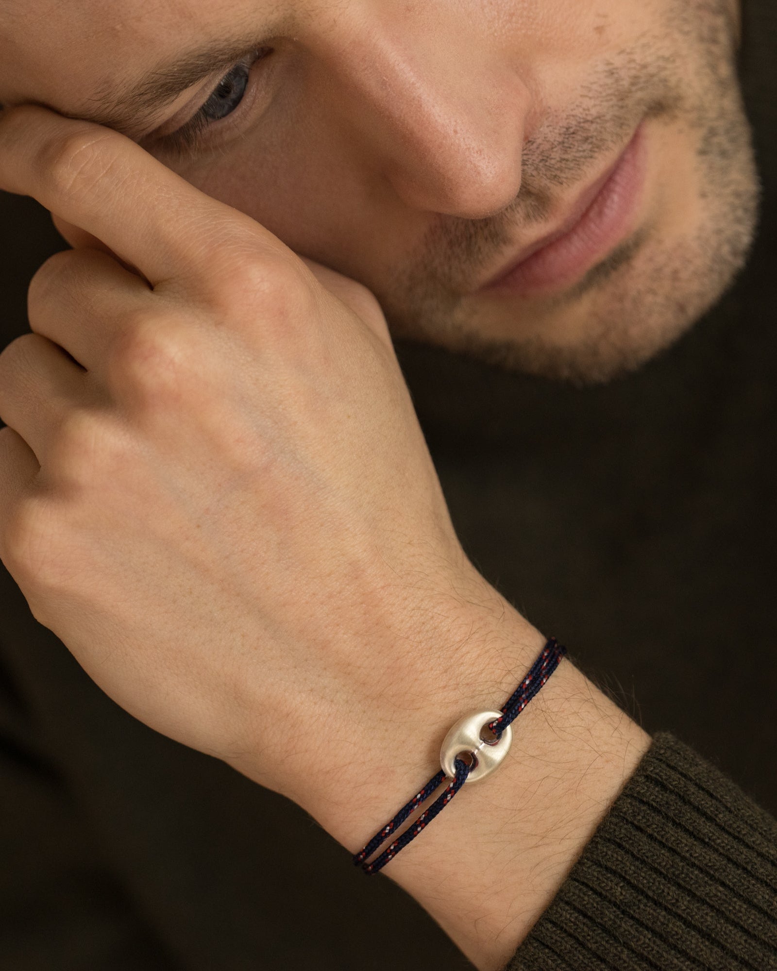 Victor | Bleu français