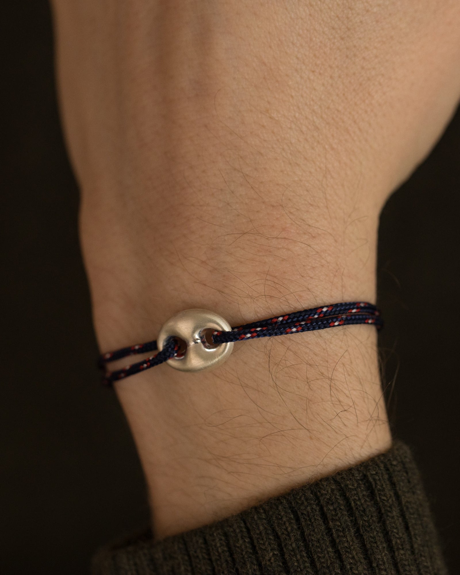 Victor | Bleu français