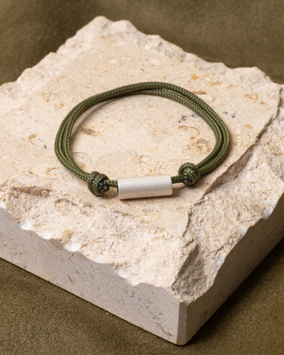 Auguste | Argent | Kaki