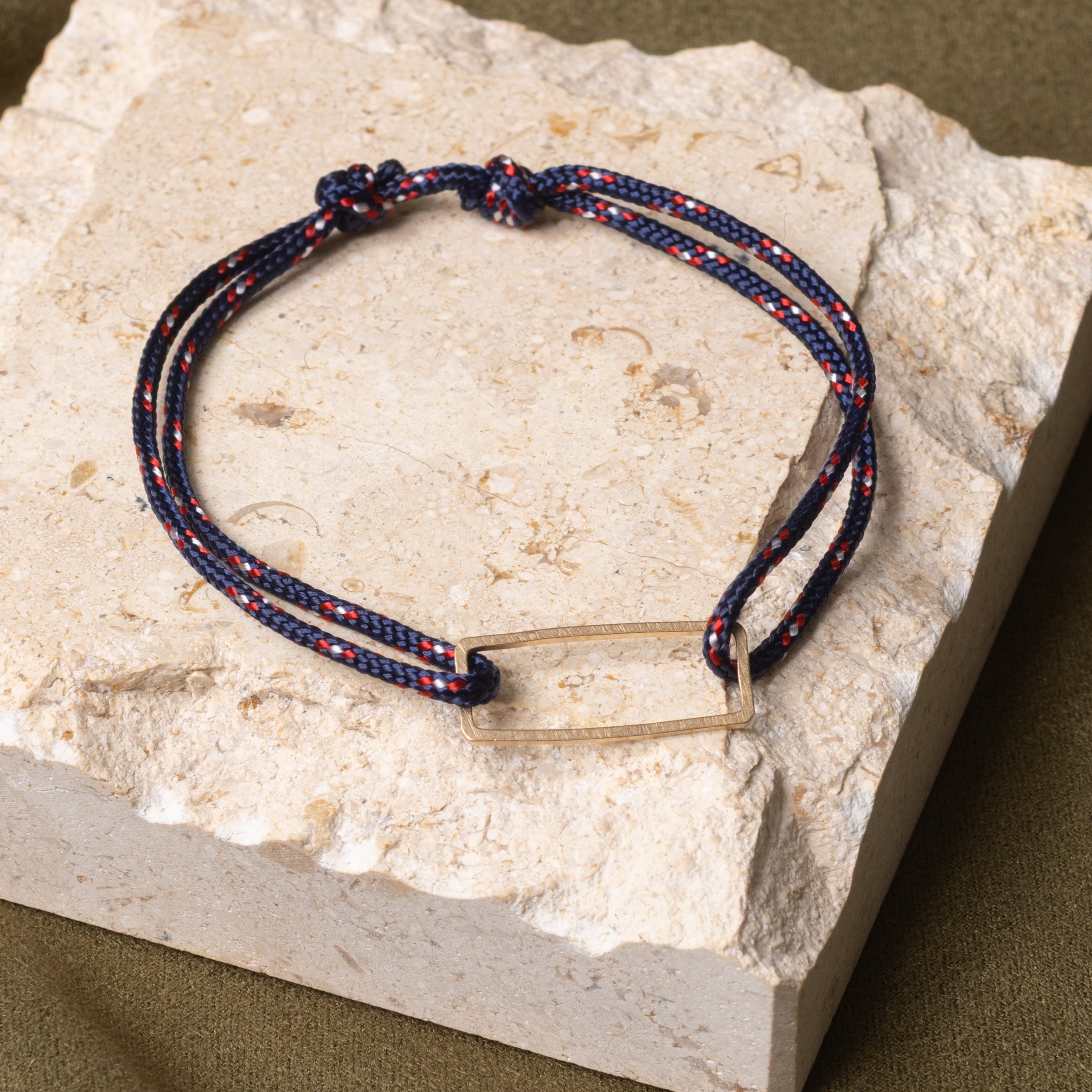 Constantin | Bleu français