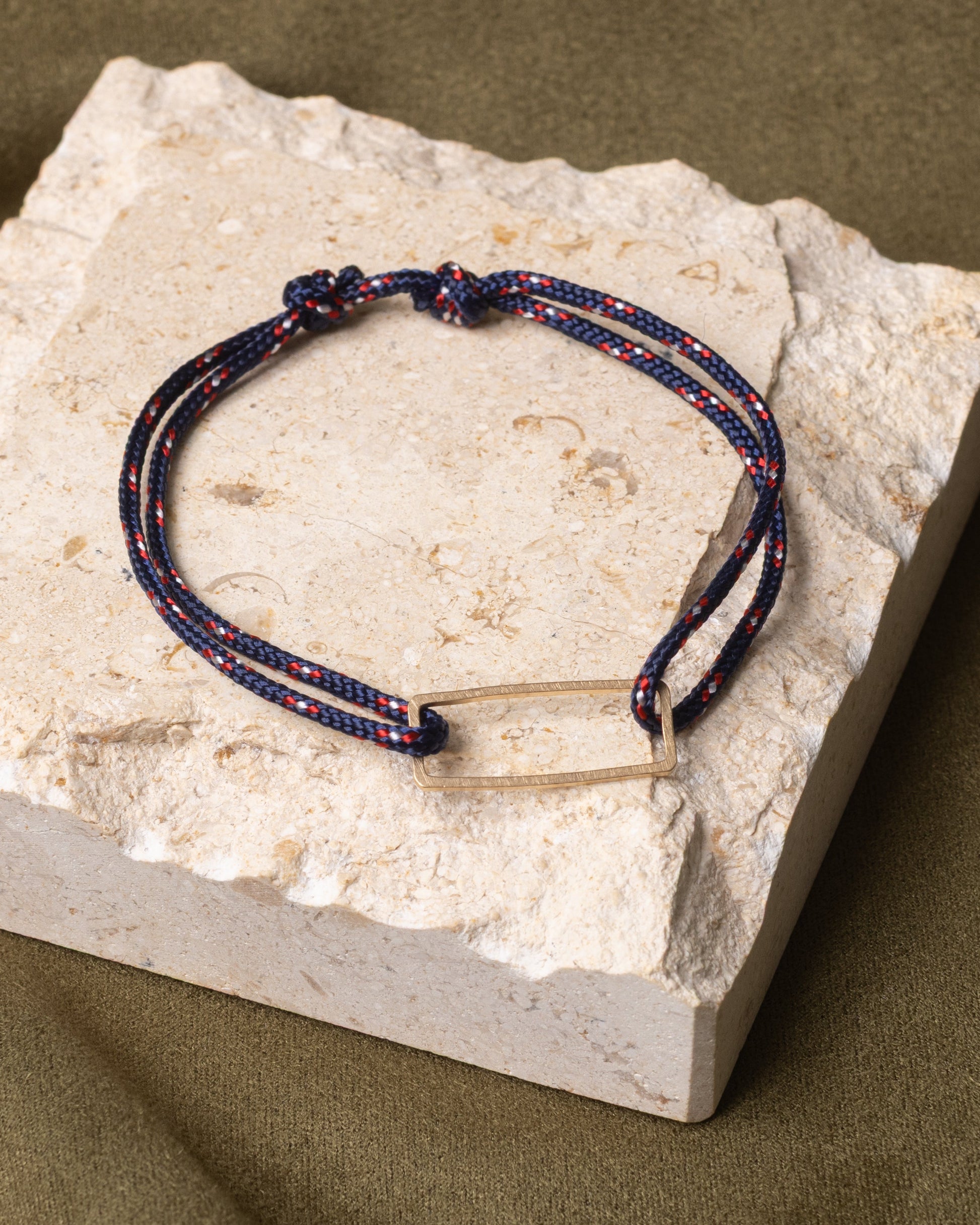 Constantin | Bleu français